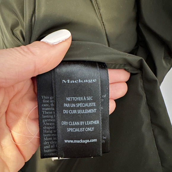 Mackage Kay Mid Length Down Fur trimmed Hooded Coat Women XS Army Green - Picture 14 of 14